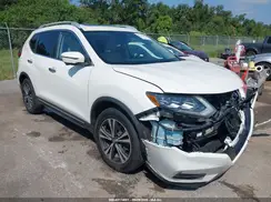 JN8AT2MT9HW151511 2017 NISSAN ROGUE