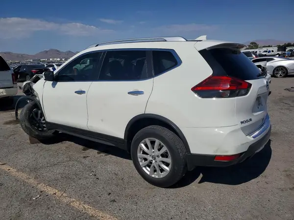 JN8AT2MT9HW152223 2017 NISSAN ROGUE - Image 2