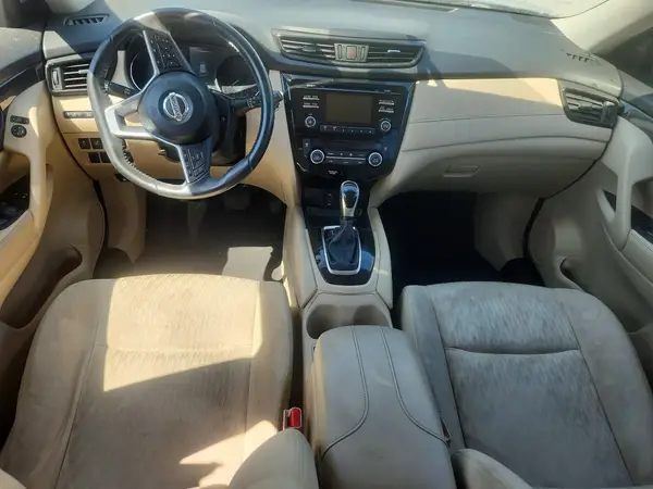 JN8AT2MT9HW380089 2017 NISSAN ROGUE - Image 8