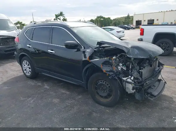 JN8AT2MT9HW384093 2017 NISSAN ROGUE - Image 1