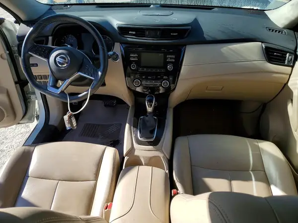 JN8AT2MT9HW386538 2017 NISSAN ROGUE - Image 8