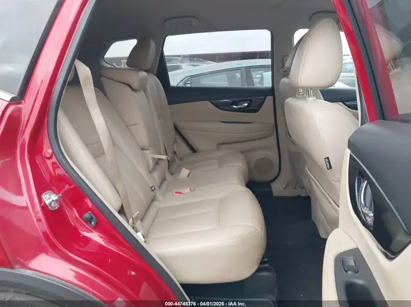 JN8AT2MT9HW388564 2017 NISSAN ROGUE - Image 8
