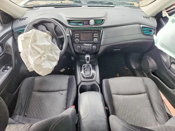 JN8AT2MT9HW388760 2017 NISSAN ROGUE - Image 8