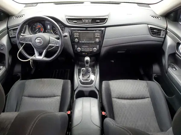 JN8AT2MT9HW392307 2017 NISSAN ROGUE - Image 8