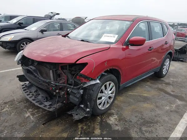 JN8AT2MT9HW393473 2017 NISSAN ROGUE - Image 2