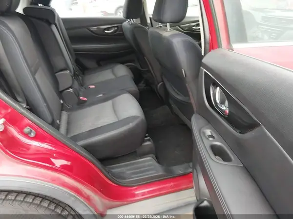 JN8AT2MT9HW393473 2017 NISSAN ROGUE - Image 8