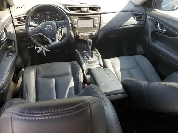 JN8AT2MT9HW397622 2017 NISSAN ROGUE - Image 8