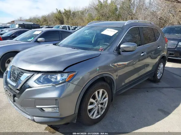 JN8AT2MT9HW398981 2017 NISSAN ROGUE - Image 2