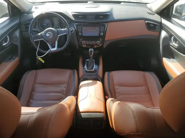 JN8AT2MT9HW402429 2017 NISSAN ROGUE - Image 8
