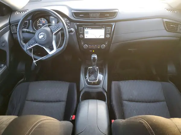 JN8AT2MT9HW402768 2017 NISSAN ROGUE - Image 8