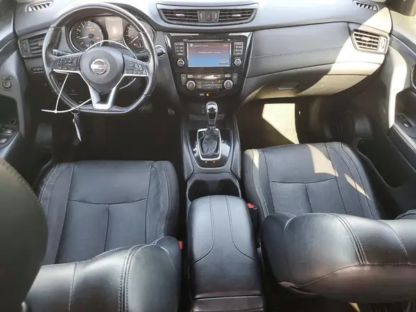 JN8AT2MT9HW403256 2017 NISSAN ROGUE - Image 8