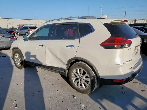 JN8AT2MT9HW405931 2017 NISSAN ROGUE - Image 2