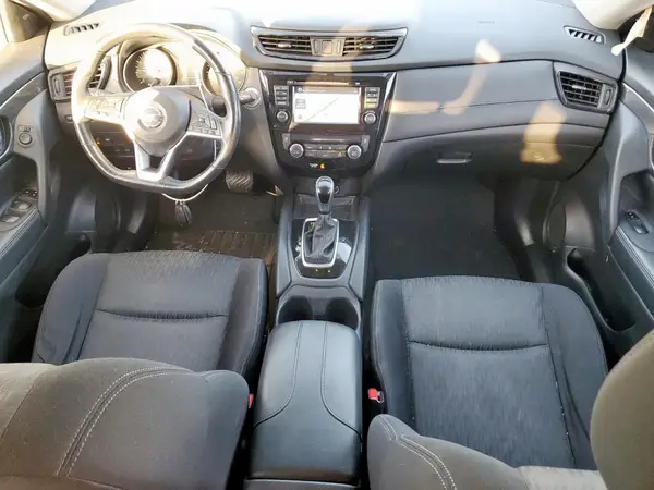 JN8AT2MT9HW405931 2017 NISSAN ROGUE - Image 8
