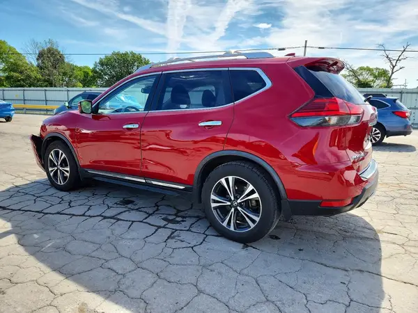 JN8AT2MT9HW406979 2017 NISSAN ROGUE - Image 2
