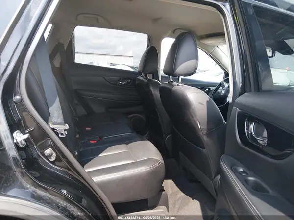 JN8AT2MT9HW407131 2017 NISSAN ROGUE - Image 8