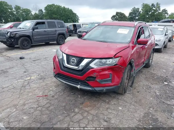 JN8AT2MT9HW408263 2017 NISSAN ROGUE - Image 2