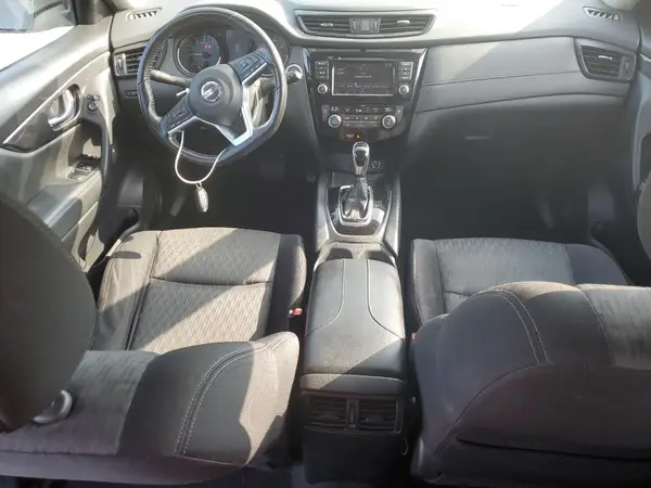 JN8AT2MT9JW450146 2018 NISSAN ROGUE - Image 8
