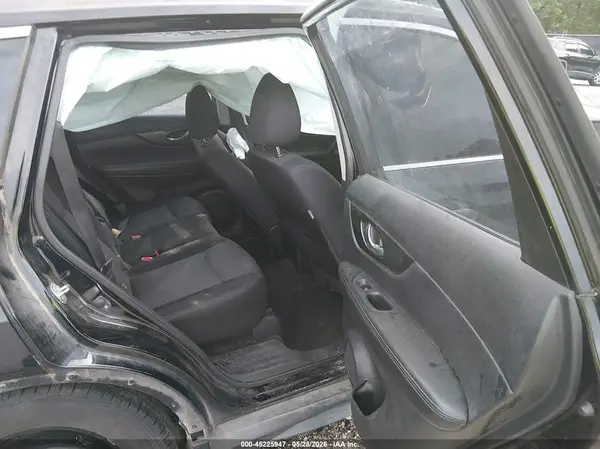 JN8AT2MT9JW451068 2018 NISSAN ROGUE - Image 8