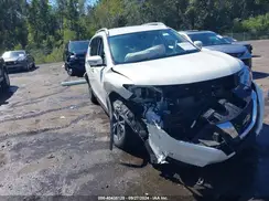 JN8AT2MT9JW451538 2018 NISSAN ROGUE