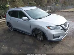 JN8AT2MT9JW452978 2018 NISSAN ROGUE