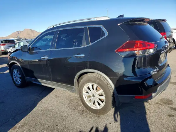 JN8AT2MT9JW456366 2018 NISSAN ROGUE - Image 2