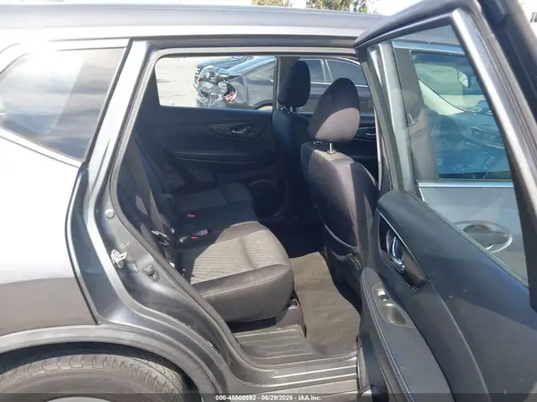 JN8AT2MT9JW459591 2018 NISSAN ROGUE - Image 8