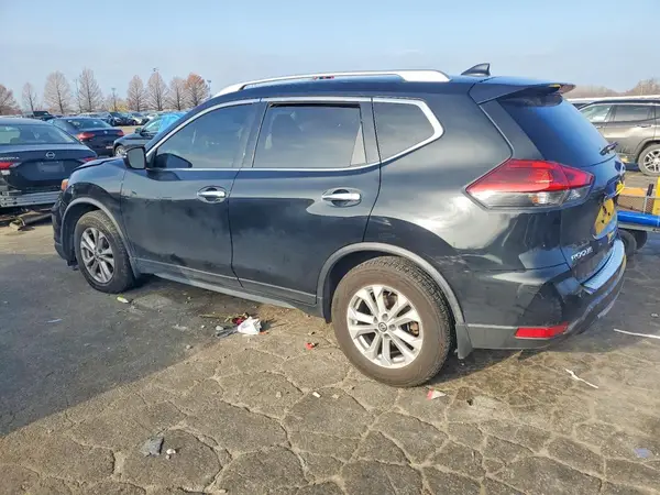 JN8AT2MT9JW468811 2018 NISSAN ROGUE - Image 2