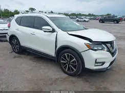 JN8AT2MT9JW468937 2018 NISSAN ROGUE