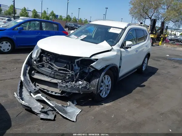 JN8AT2MT9JW469005 2018 NISSAN ROGUE - Image 2