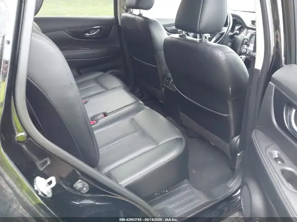 JN8AT2MT9JW485740 2018 NISSAN ROGUE - Image 8