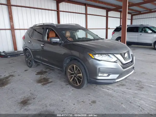JN8AT2MT9JW485804 2018 NISSAN ROGUE - Image 1