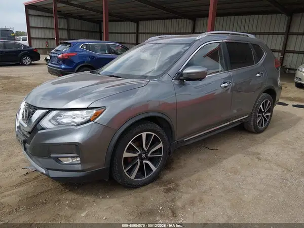 JN8AT2MT9JW486273 2018 NISSAN ROGUE - Image 2