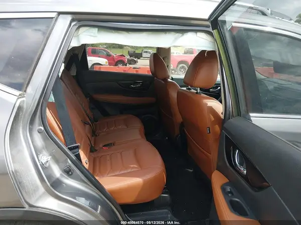 JN8AT2MT9JW486273 2018 NISSAN ROGUE - Image 8