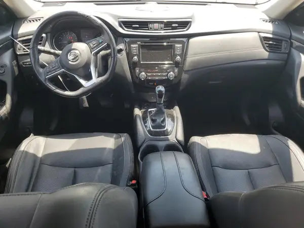 JN8AT2MT9JW487813 2018 NISSAN ROGUE - Image 8