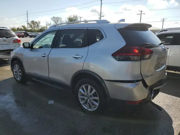 JN8AT2MT9JW491120 2018 NISSAN ROGUE - Image 2