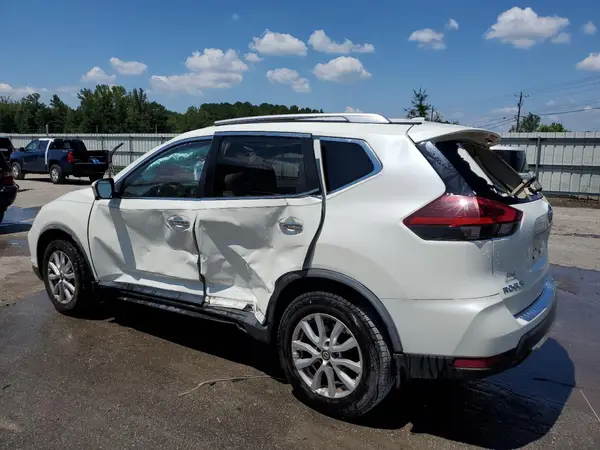 JN8AT2MT9JW491196 2018 NISSAN ROGUE - Image 2