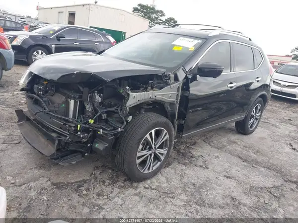 JN8AT2MT9KW251762 2019 NISSAN ROGUE - Image 2