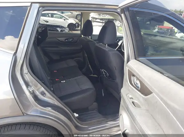 JN8AT2MT9KW252913 2019 NISSAN ROGUE - Image 8