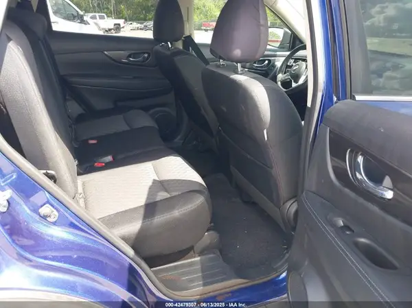 JN8AT2MT9KW252961 2019 NISSAN ROGUE - Image 8