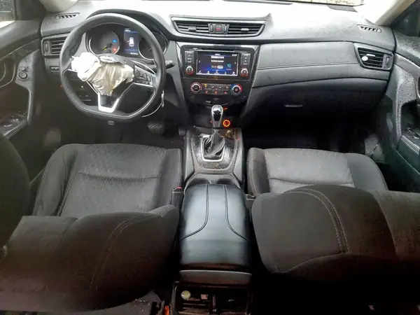 JN8AT2MT9KW252975 2019 NISSAN ROGUE - Image 8