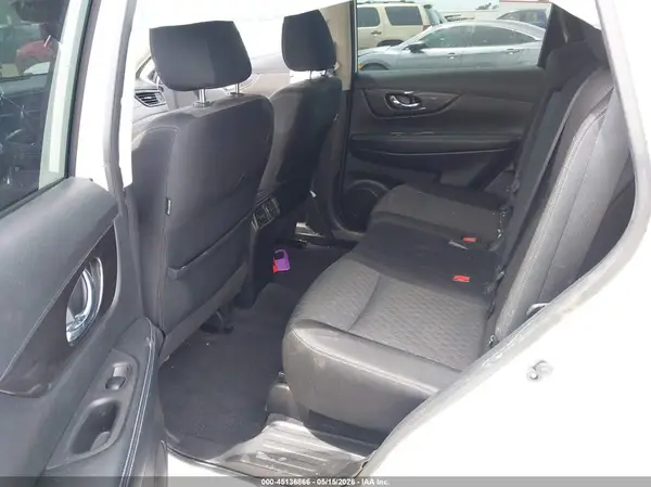 JN8AT2MT9KW255083 2019 NISSAN ROGUE - Image 8
