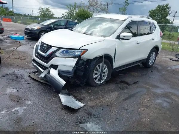 JN8AT2MT9KW259425 2019 NISSAN ROGUE - Image 2