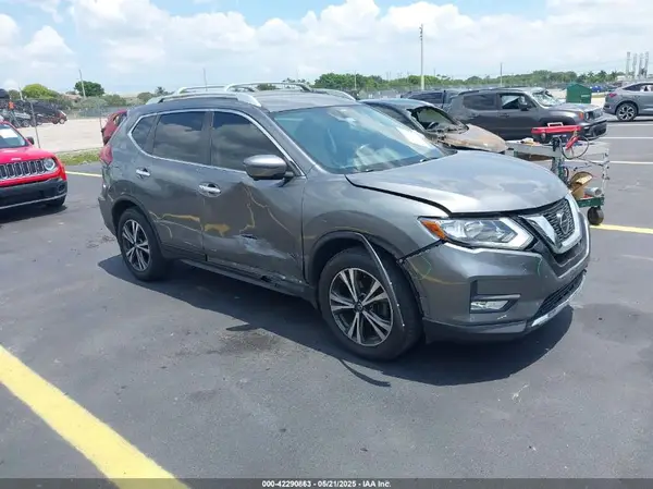 JN8AT2MT9KW260154 2019 NISSAN ROGUE - Image 1
