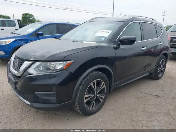 JN8AT2MT9KW263295 2019 NISSAN ROGUE - Image 2