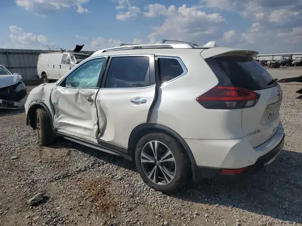 JN8AT2MT9KW263474 2019 NISSAN ROGUE - Image 2