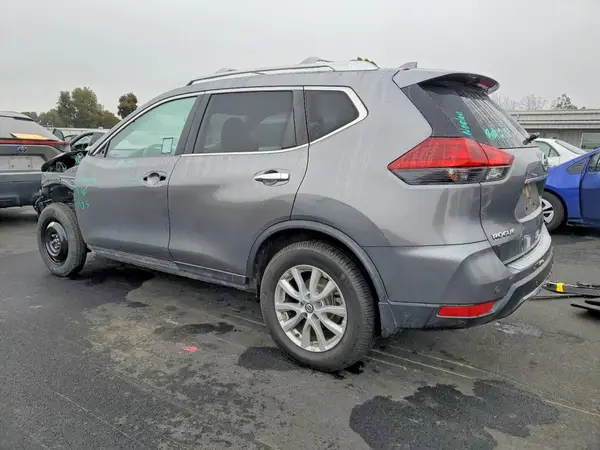 JN8AT2MT9KW263796 2019 NISSAN ROGUE - Image 2