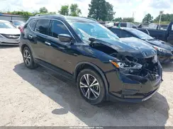 JN8AT2MT9KW266701 2019 NISSAN ROGUE