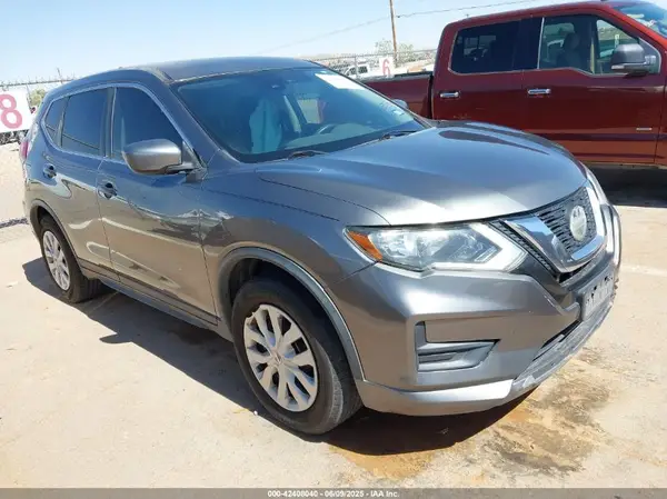 JN8AT2MT9KW503266 2019 NISSAN ROGUE - Image 1