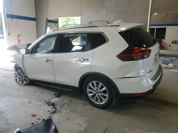 JN8AT2MT9LW004615 2020 NISSAN ROGUE - Image 2