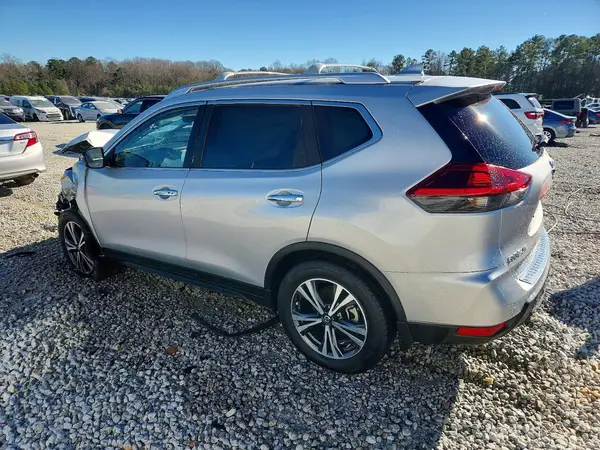 JN8AT2MT9LW008258 2020 NISSAN ROGUE - Image 2